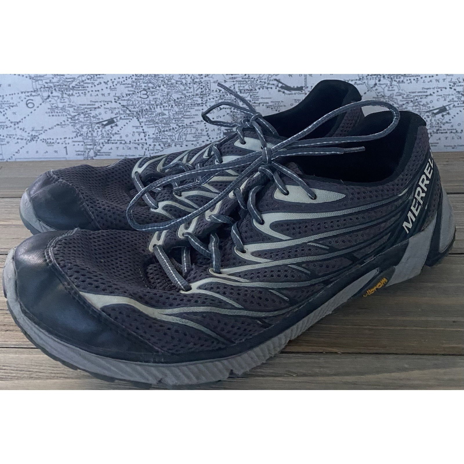 Blackbark Gray Merrell Mens 10 Athletic Hiking Walking Running